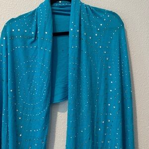 Cashmere shawl/scarf vibrant teal  color with Rhinestone embellishments.
XL